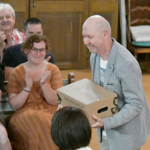 Le nouveau 'webmaster' Michel Rey est récompensé pour le nouveau site